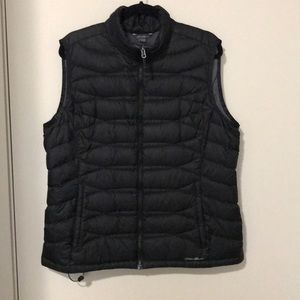 XL Eddie Bauer black vest